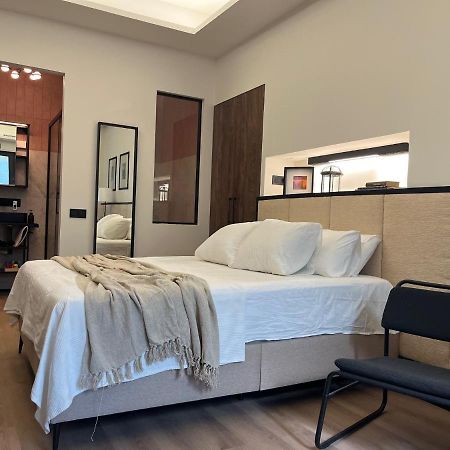 Retiro Studio Мадрид Екстер'єр фото
