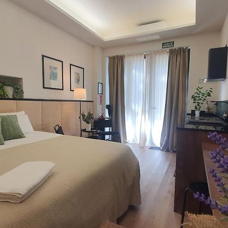 Retiro Studio Мадрид Екстер'єр фото